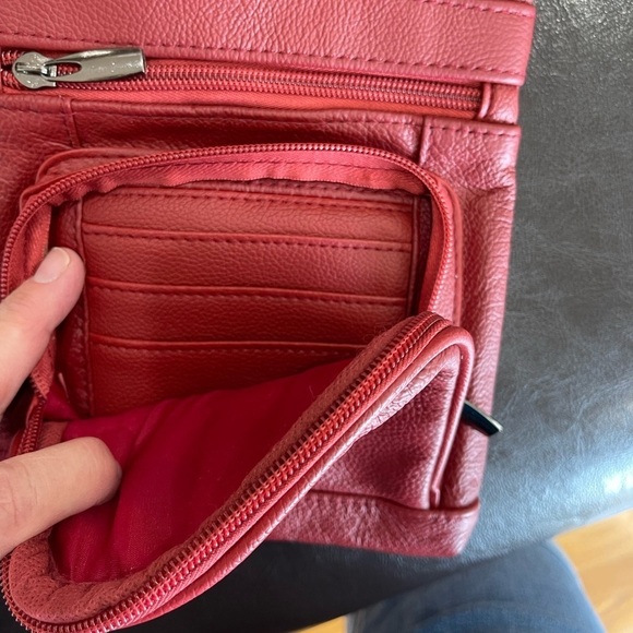 Maze Exclusive Leather Crossbody bag purse zippered multi pocket work casual NWT - Picture 7 of 16